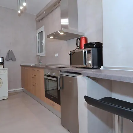 In The Heart Of Athens, Next To Metro &... Apartment *